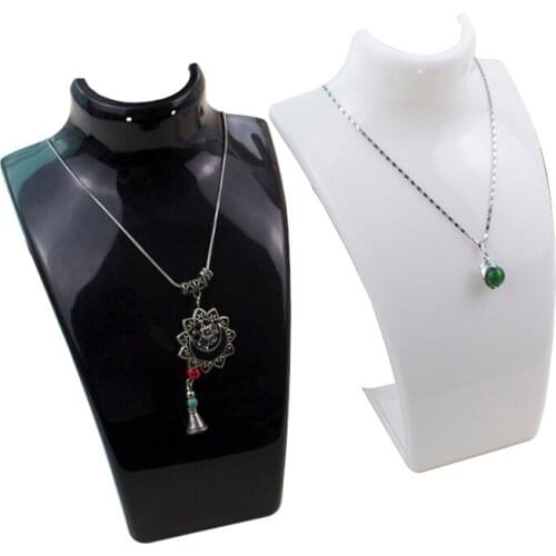 Mordoa Chains