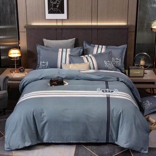 Luxury Four-season Bedding Down Duvet Cover Cotton Printed Universal Four-piece Set For Girls And Boys Simple Cotton Twill