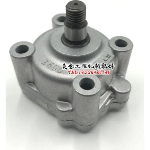 Kubota D750 D850 D950 Oil Pump 15261-35010 Kubota Oil Pump Assembly digger parts