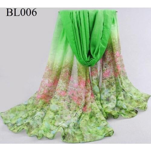 New 2019 fashion design shivering flowers scarf women Autumn Winter casual shawl womens thin beach towel wholesale 180 * 95 CM