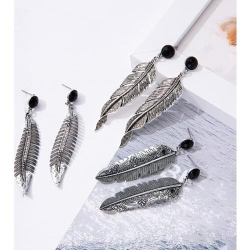 1 Pair Drop Earrings Hollow Out Lady Delicate Lightweight Leaf Shape Stud Earrings