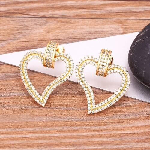 New Trendy Sparkling Rhinestone Heart Shape Stud Earrings Gold Color Copper Zircon Fashion Wedding Jewelry Statement Accessories