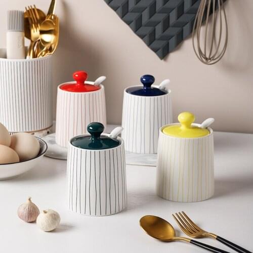 Spice jars set Nordic seasoning box ceramic seasoning jar set kitchen monosodium glutamate salt and pepper shakers canister set