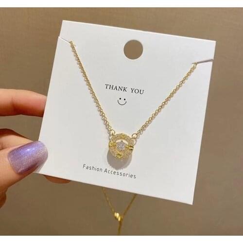Korean Vintage Round Small Pendant Necklace Women French Romantic Style Dainty Birthday Gift Elegant Charm Design Clavicle Chain