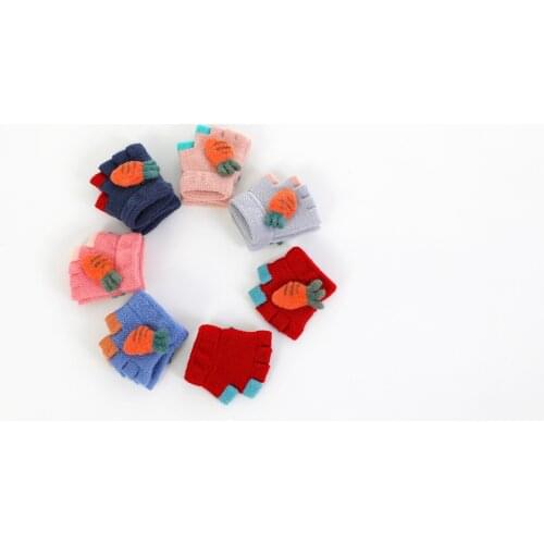 Mini Infant Baby Gloves Cute Three-dimensional Knitted Carrot Childrens Gloves Men and women Baby Thicken Gloves