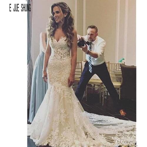 E JUE SHUNG Gorgeous Ivory Mermaid Wedding Dresses V Neck Backless Lace Appliques Bridal Gowns vestido de noiva robe de mariee