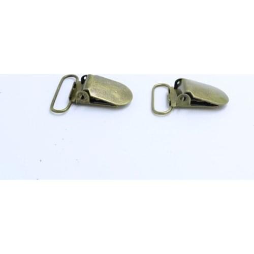 2017 Metal Top Fashion Suspenders Clip 20mm 25 Mm Lead Free Suspender Paci Pacifier Clips Ribbon Craft Sewing Tool 50pcs / Lot