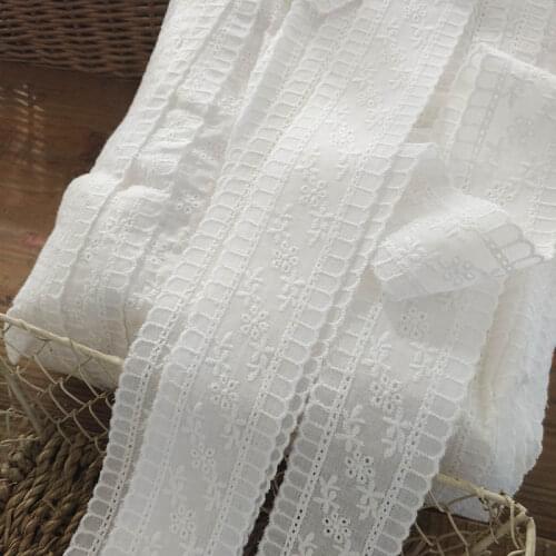 2Meters/Lot White Flower Embroidered Cotton Lace Ribbon DIY Apparel Sewing Fabric Home Textile Curtain Decoration 4cm Width Lace