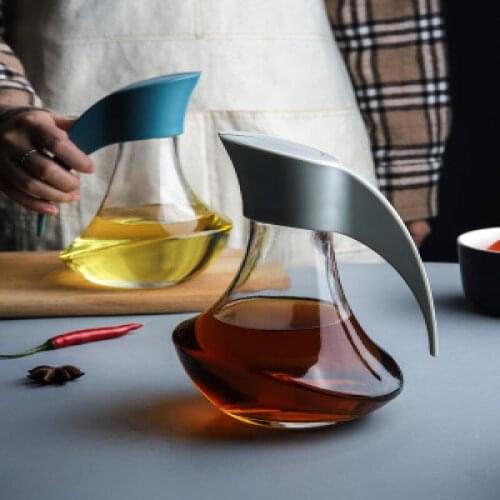 Creative automatic opening and closing glass oil pot kitchen household leak proof oil bottle soy sauce vinegar bottle oil tank