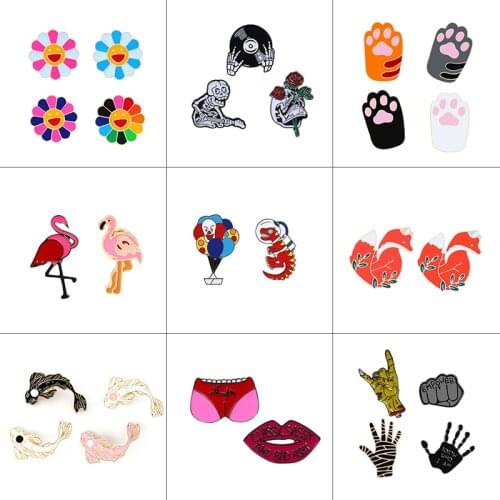 2-4pcs/set Cartoon Flamingo Fox Cat Claw Brooch Cute Yinyang Koi Fish Sun Flower Pins Skull Rock Hand Lapel Enamel Badge Jewelry