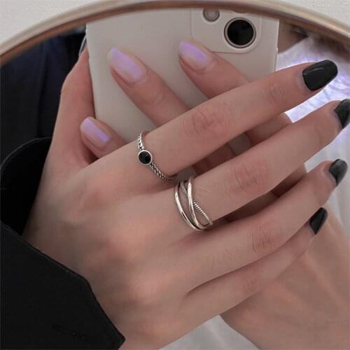 New Retro Intersect Geometric Irregular Ring Classic Simple Adjustable Black Round Ring For Women Girls Fashion Jewelry Gift