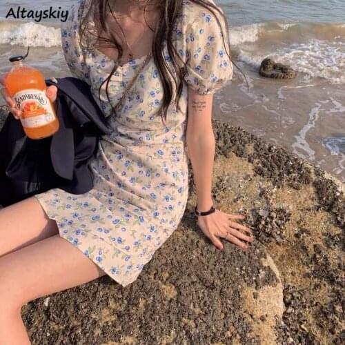 Short Sleeve Dress Women Floral Mini Summer Square Collar Retro Slim Sexy Beach Design Fashion Korean Style Leisure Lady Soft