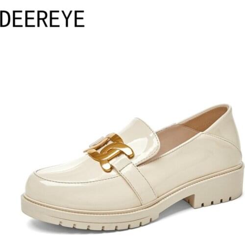 Women Patent Leather Casual Loafers Low Chunky Heel Slip On Chains Lazy Flat British Style Zapatos De Hombre Ladies Shoes 2021