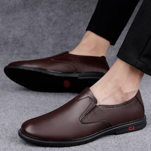 2021 New High Quality Leather Men Comfortable Sneakers Waterproof Shoes Leather Sneakers Fashion Casual Shoes Men Loafers