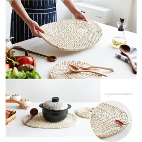 Home Natural Table Mat Handmade Water Hyacinth Woven Placemat Round Braided Mat Heat Resistant Hot Insulation Anti-Skidding Pad
