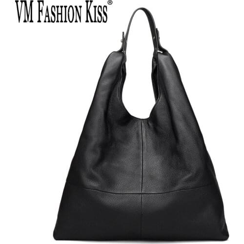 VM FASHION KISS Hobo Bags