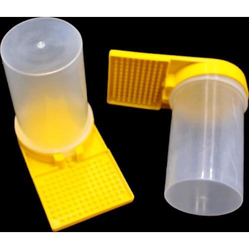 1PCS Beekeeping honey bee feeder feeders feeding drinker drinking water waterer watering bees tools plastic apiculture supplies