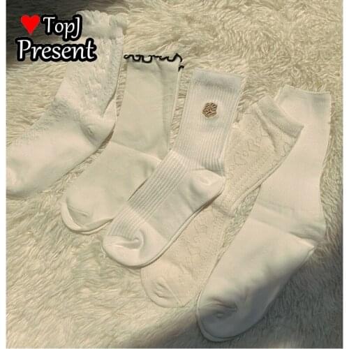 Factory Price Wholesale 5 pairs classic embroidered jk basic socks college style cute girl soft girl solid color bow socks women