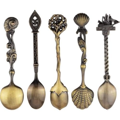 Vintage delicate coffee spoon Luxury aristocratic European small spoon Cute creative dessert cake seasoning spoons