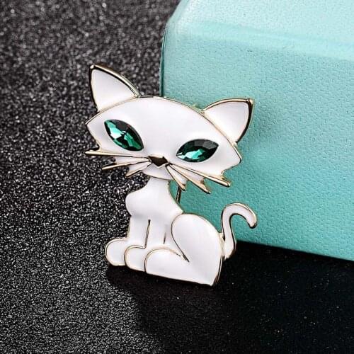 Zlxgirl jewelry Green eyes Enamel White Cat brooches Alloy Plants Banquet Party Brooch hats jewelry Carton mens Animal brooch