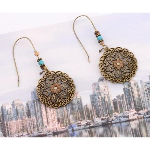 Vintage Gold Color Round Hollow Flower Pendant Ethnic Women Earrings Drop Earrings Oorbellen