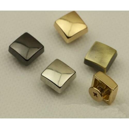 100pcs Metal Square Shape Screw Back Rivets Studs Nail Stud for Garment Leather Craft Belt Wallet Decoration Parts 12mm