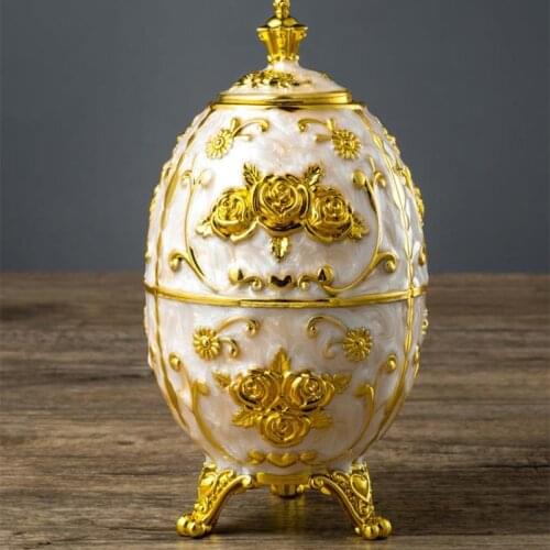 European Retro Toothpick Holder Retro Luxury Acrylic High End Press Automatic Toothpick Holder Hotel Creative Household Items