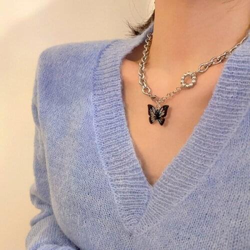 Sweet Cool Ice Blue Butterfly Necklace Design Retro Ins Hip Hop Clavicle Chain Necklaces for Women Jewelry Accessories 2021 New