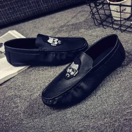 Summer New Hot-Selling Fashion Mens Leather Breathable Casual Shoes Trend Loafers Lightweight Non-Slip Driving Shoes Moccasin