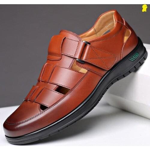 2021 Summer New Flat Slip on Sandals Men Fashion Non-slip Leather Sandals Male Outdoor Comfortable Chic Sandy Beach Men Sandals