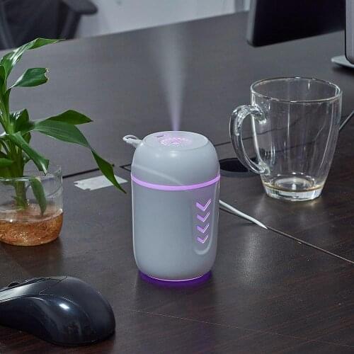Car Air Humidifier Ultra-Silence Mini Desk Vaporizer Purifiers USB Ultrasonic Cool Mist Humidifier LED Lamp Car Air Freshener