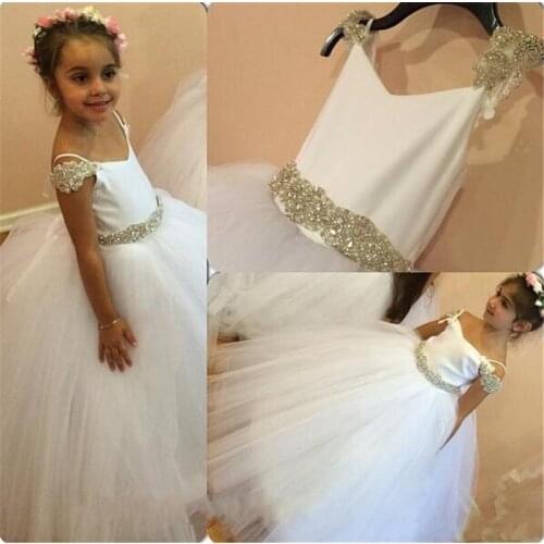 Crystal Beading Cap Sleeve White Flower Girls Dresses Princess Ball Gowns Puffy Girls Crystal Waistband Girls Celebrity Dress