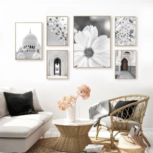 Morocco Old Door Islamic Wall Painting Mosque Building Canvas Print Blooming Flower Wall Art Poster Pictures Living Room Decor