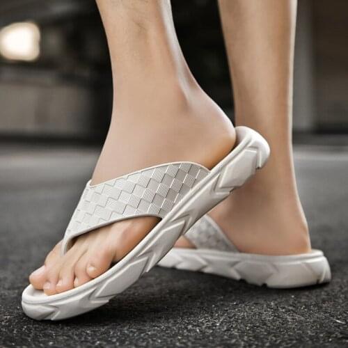 Beach Outdoor Wading Men Slippers PVC Home Slippers Men Bathroom Shoes Anti-slip Summer Slides Gray Black Beige Flip Flops