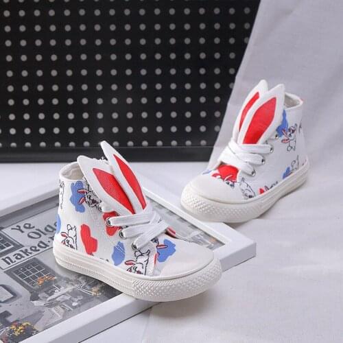 Spring and autumn new soft soled shoes comfortable casual childrens shoes Korean rabbit childrens shoes fashionable
