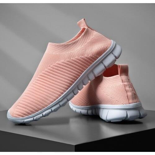 Fetchmous Couple Running Shoes Breathable Outdoor Men Women Sports Shoes Lightweight Sneakers Comfortable Athletic Socks Shoes