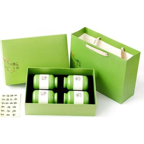 Xin Jia Yi Packaging Small Metal Round Click Clack Mint Tin Box In Can Peppermint Sweets Tin Box Candy Tin Box