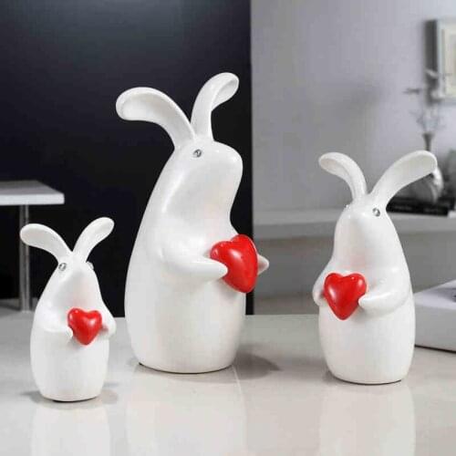 Creative a family three rabbit Wedding Gift Ceramic arts and crafts for Party Favors TV ark Furnishing New Year Christmas Decor