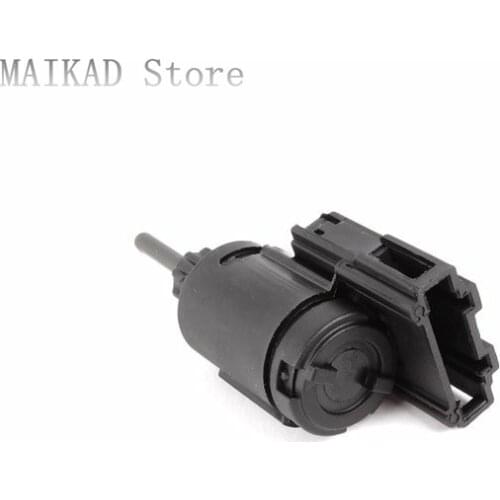 Brake Light Switch for Porsche Cayenne 955 Audi Q7 VW Touareg 95561311032 1J0945511D 1J0945511E