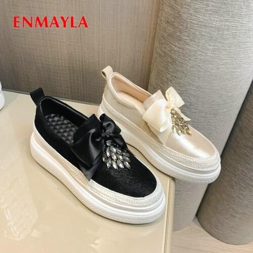 ENMAYLA 2020 Wedding Shoes Kid Suede Round Toe Slip-On High Heel Sweet Casual Women Shoes String Bead Wedges High Heel Pumps