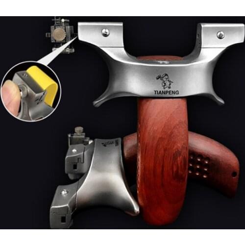 New catapult outdoor hunting slingshot with titanium sights flat rubber band wooden handle stainless steel slingshot