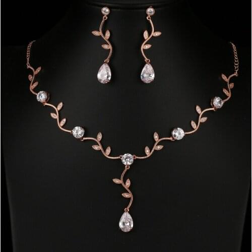 2017 Z Rose gold crystal wedding decoration installation form zirconium board choker necklace wedding dress