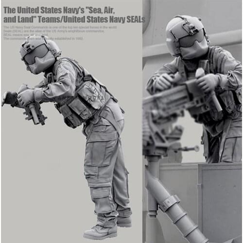 1/35 Model Kits Soldier Helicopter Crew White Model Handicraft Ornament Resin Figure Gift Toy Model Self-assembled Kids Z4J4