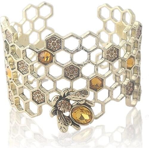 Fashion Bee Open Bracelet Creative Hollow Honeycomb Alloy Geometric Bracelet Charm Ladies Dress Accessories Jewelry Gifts