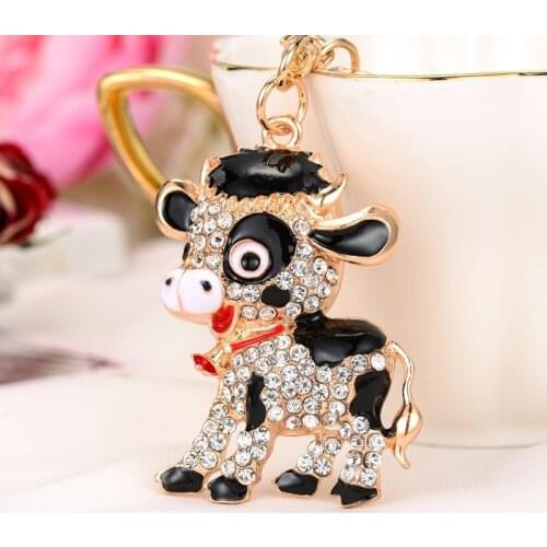 2021 Fashion Cattle Cow Keychain Ox Year Mascot Pendant Animal Rhinestone Keyring Women Girl Bag Car Couple Gift Charm Jewelry