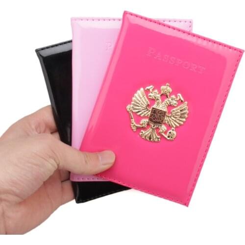 The New Russian passport holder for women PU leather fashion hot sale passport holder with steel logo 2019 designer ID card case