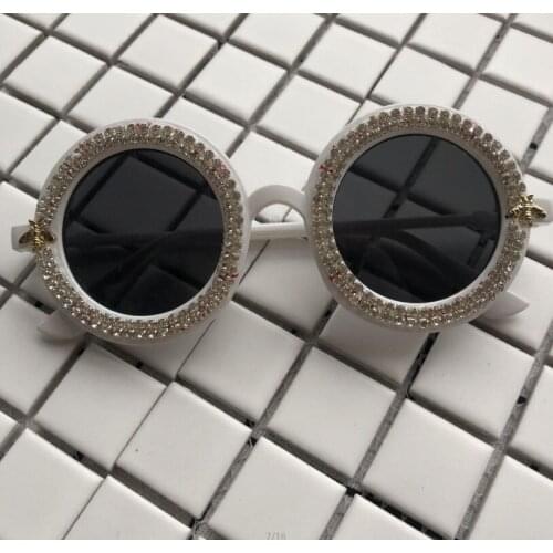 Round Women Men Sunglasses Handmade Crystal Diamond Sun Glasses UV400 White Eyewear UV400 Eyeglasses Gafas de sol