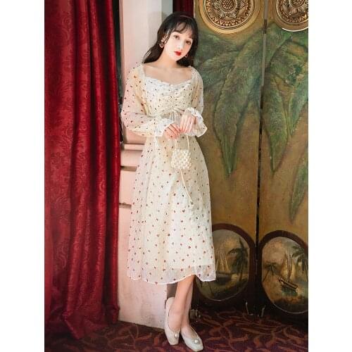 Fashion Runway Autumn New Retro Square Neck Floral Print Dress Women Flared Sleeve Drawstring Midi Dress