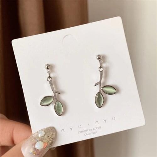 Summer Korean Style Earrings Temperament Simple Forest Branches Green Leaves Small Fresh Crystal Earrings Net Red Wild Earrings