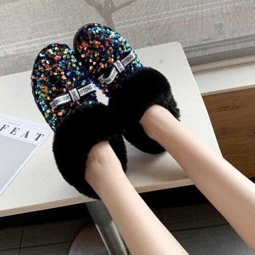 2020 New Design Women Flat Boots Antiskid Outsole Lady Snow Boots Blingbling Fashion Faux Fur Shoes for Winter Plus Size 41